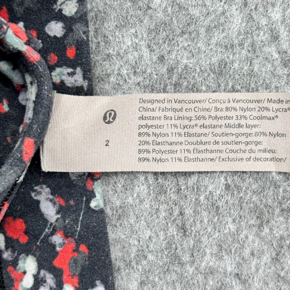Lululemon Flow Y Bra Size 2 Confetti Print Black Red White Yoga Sports Bra - Picture 7 of 8